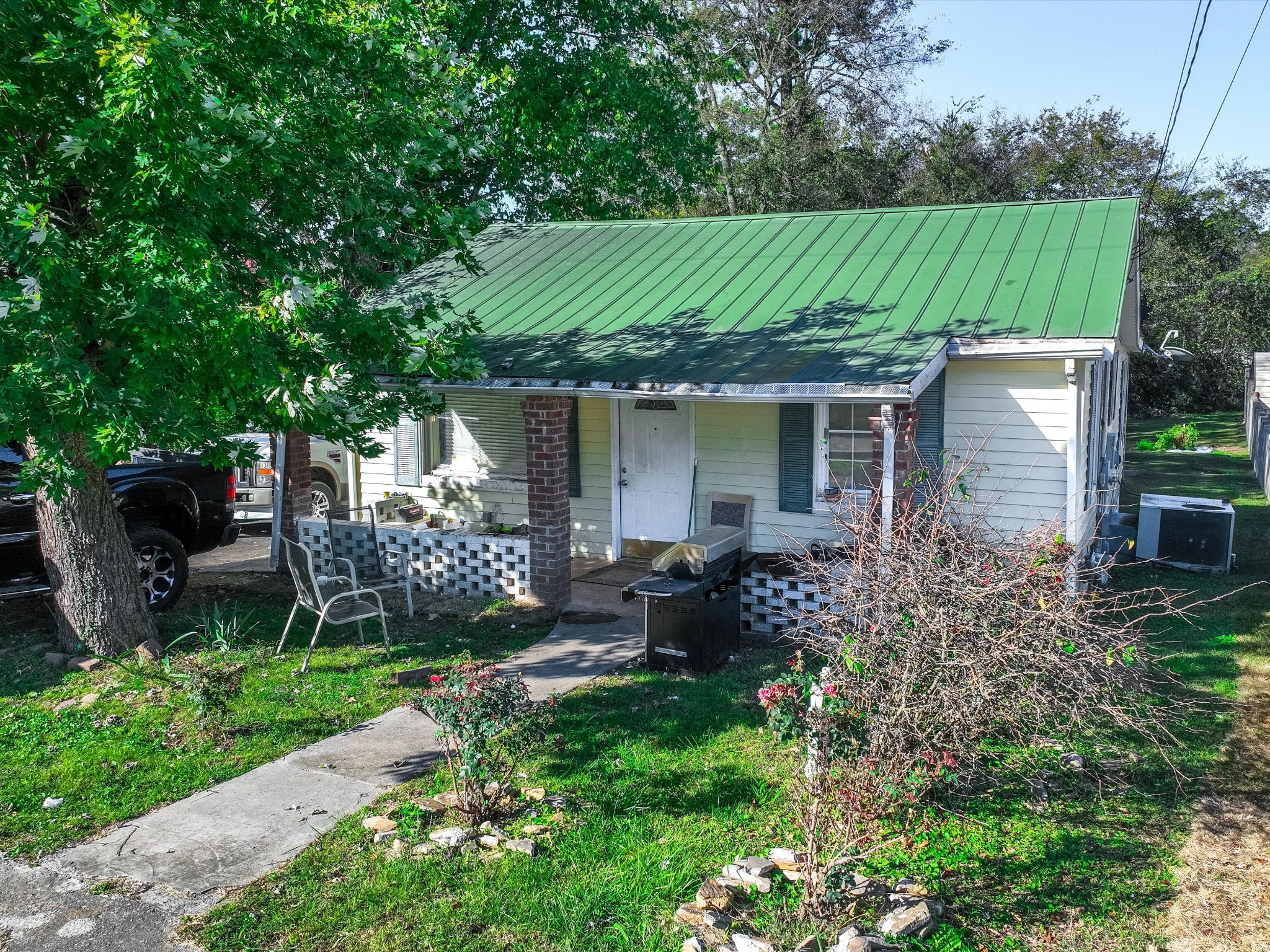 123 Rucker Ave