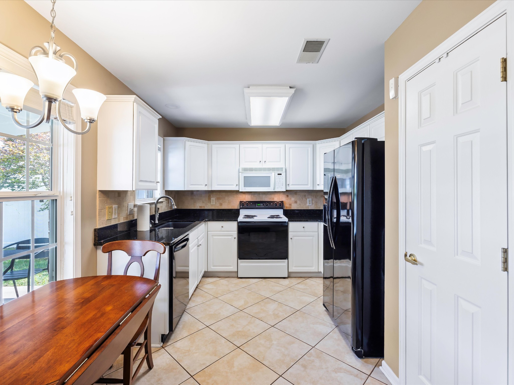 101 Alton Park Ln