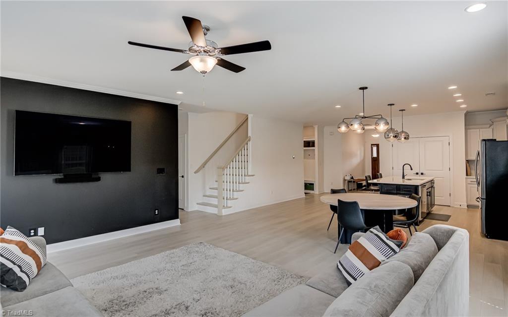 2707 Cottage Hill Lane, Winston-Salem