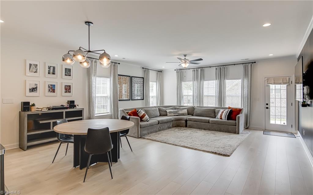 2707 Cottage Hill Lane, Winston-Salem