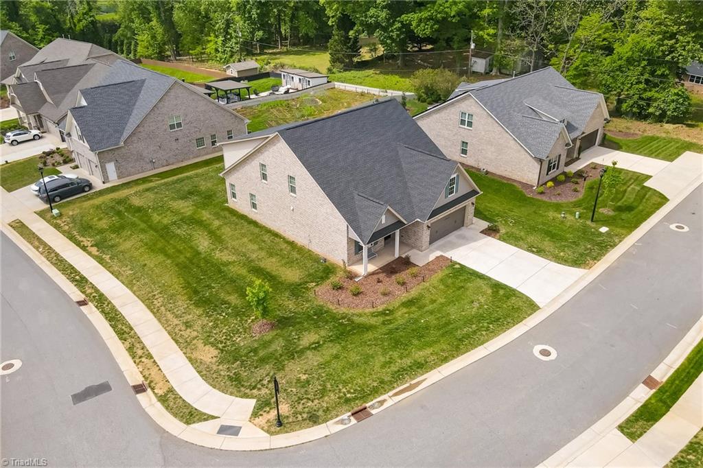 2707 Cottage Hill Lane, Winston-Salem