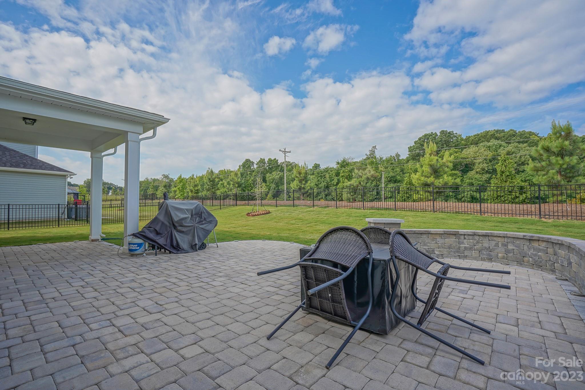 246 Heatherland Drive