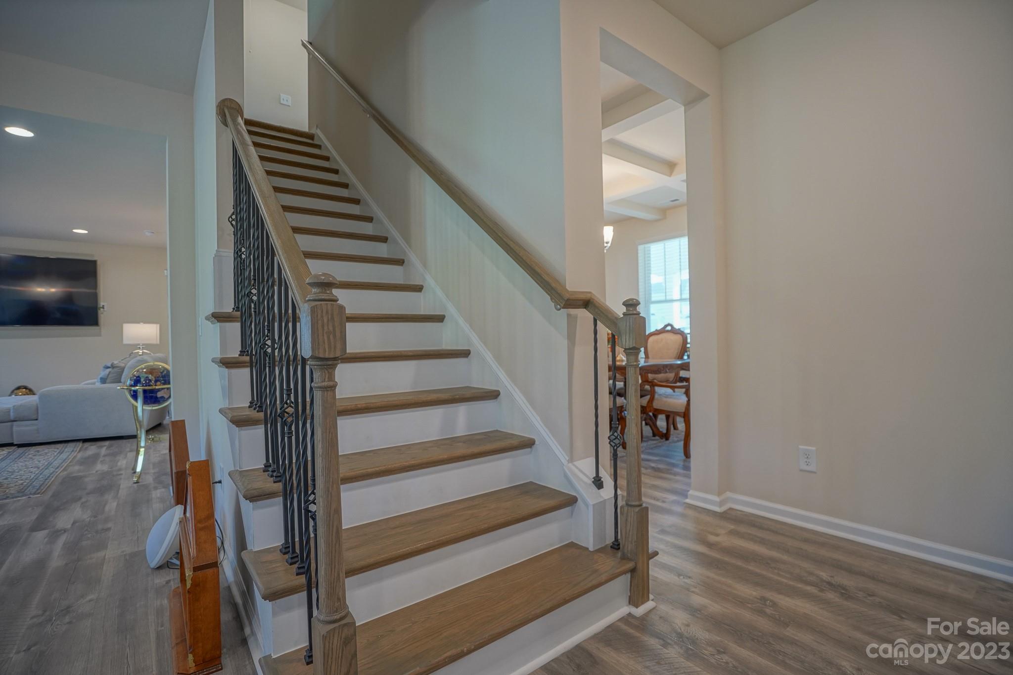 246 Heatherland Drive
