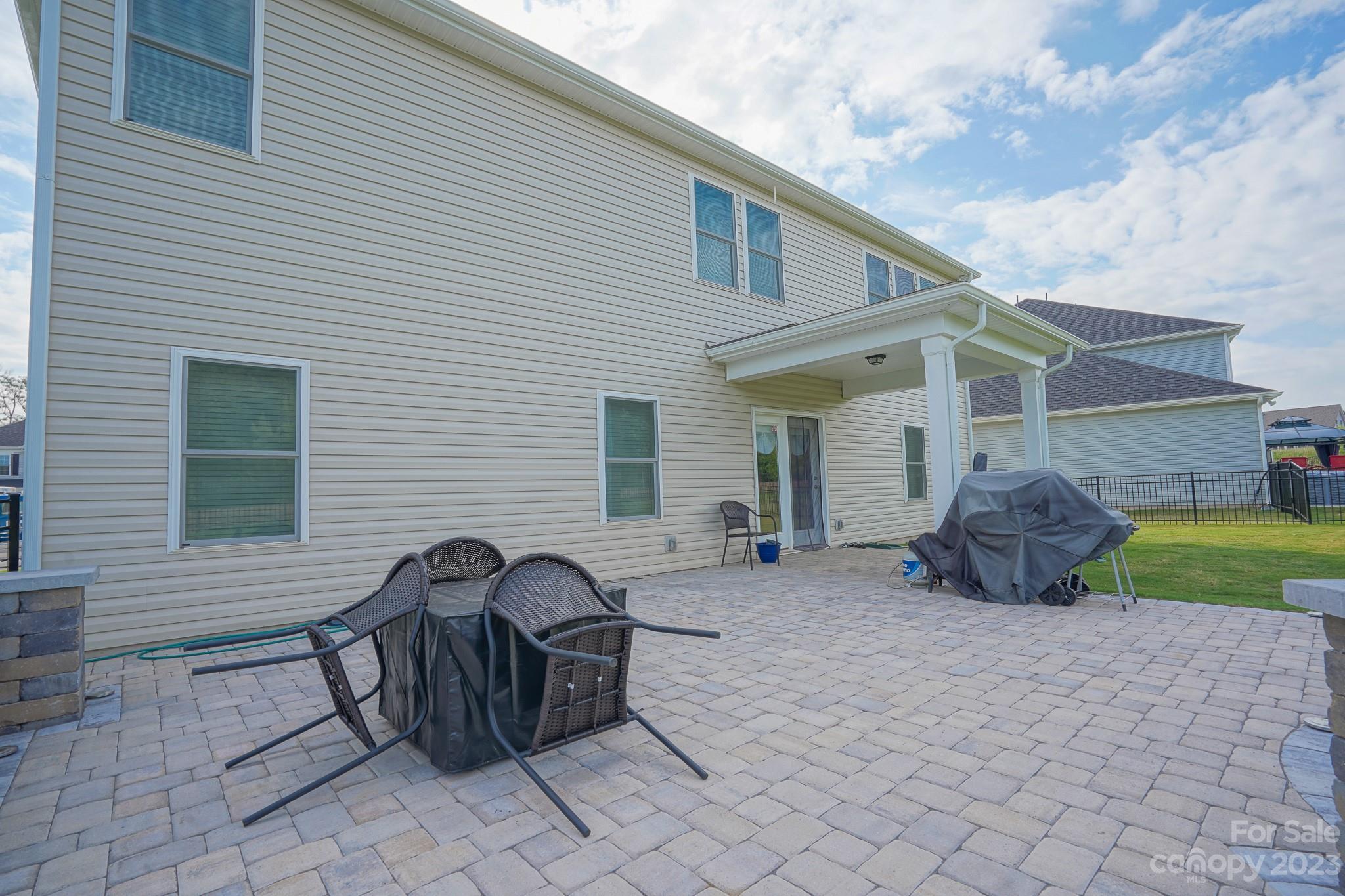 246 Heatherland Drive