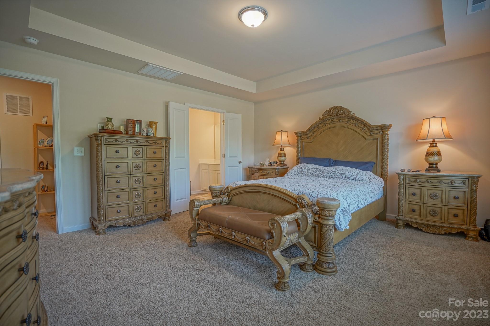 246 Heatherland Drive