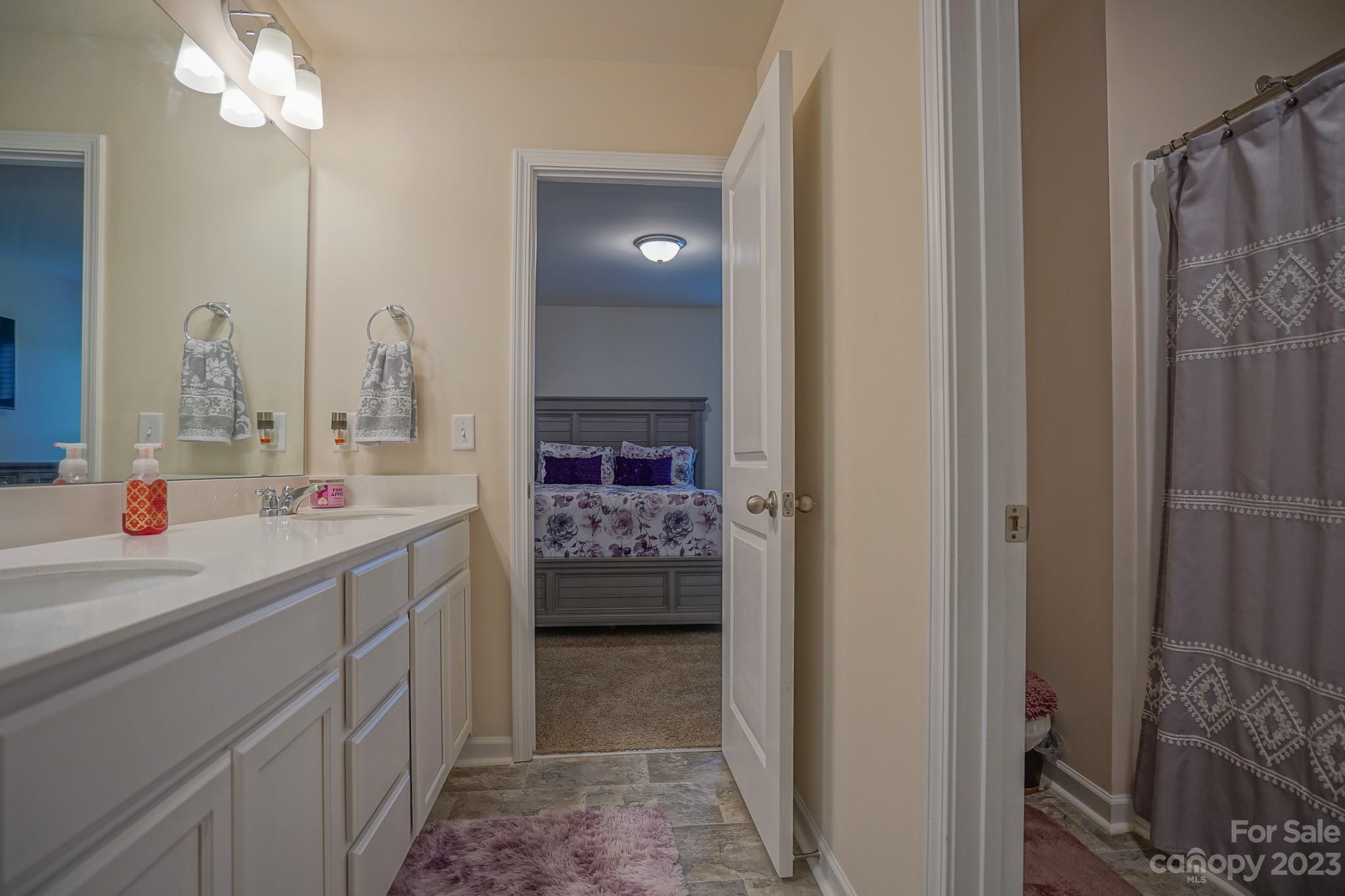 246 Heatherland Drive