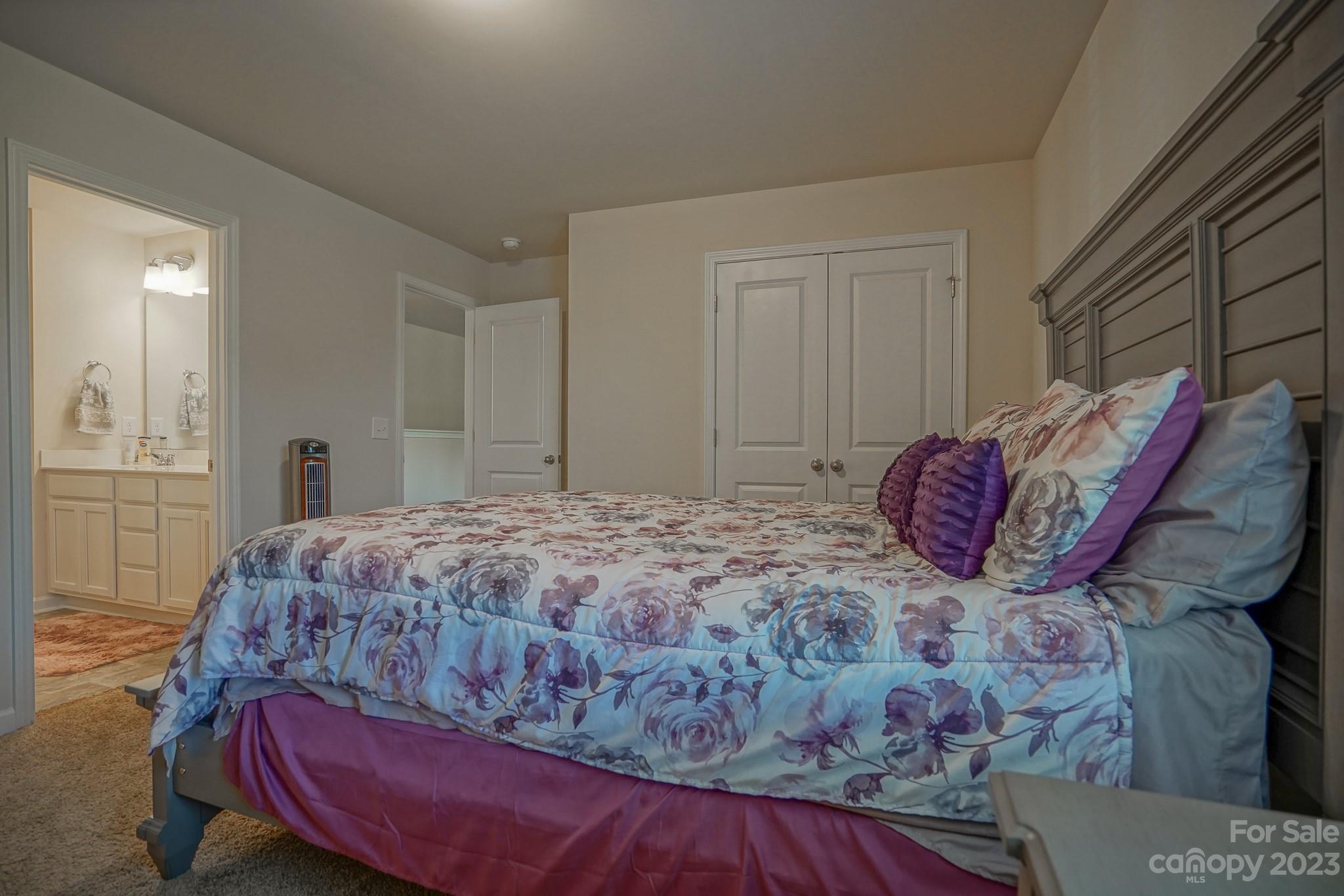 246 Heatherland Drive