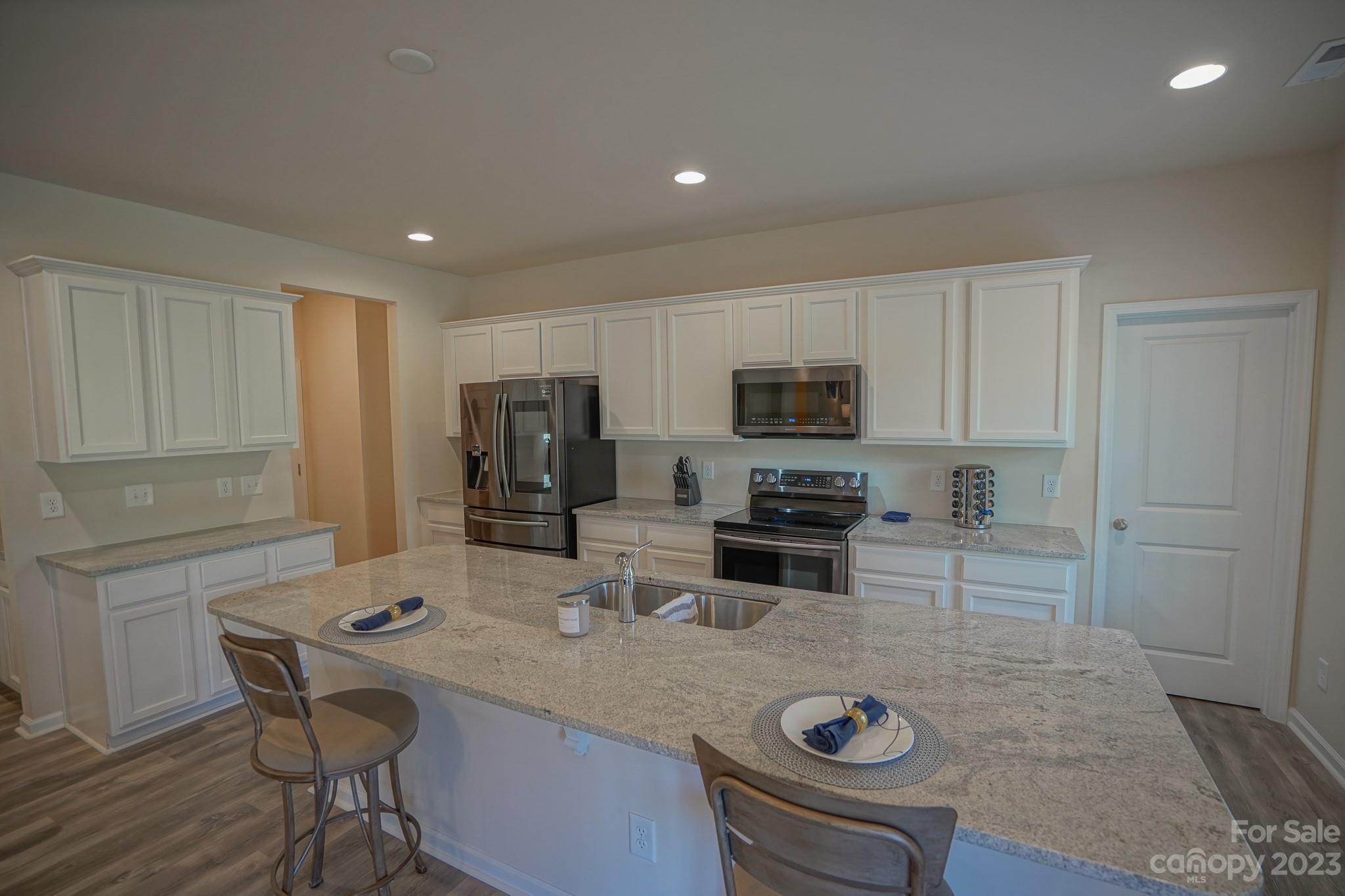 246 Heatherland Drive