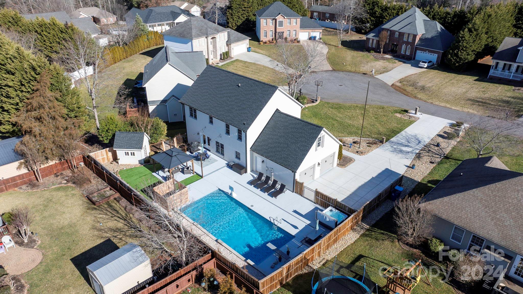 95 Frost Lane
