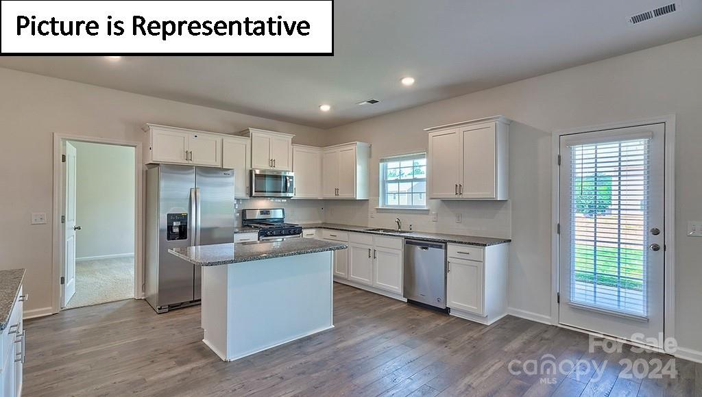 8060 Kennesaw Drive