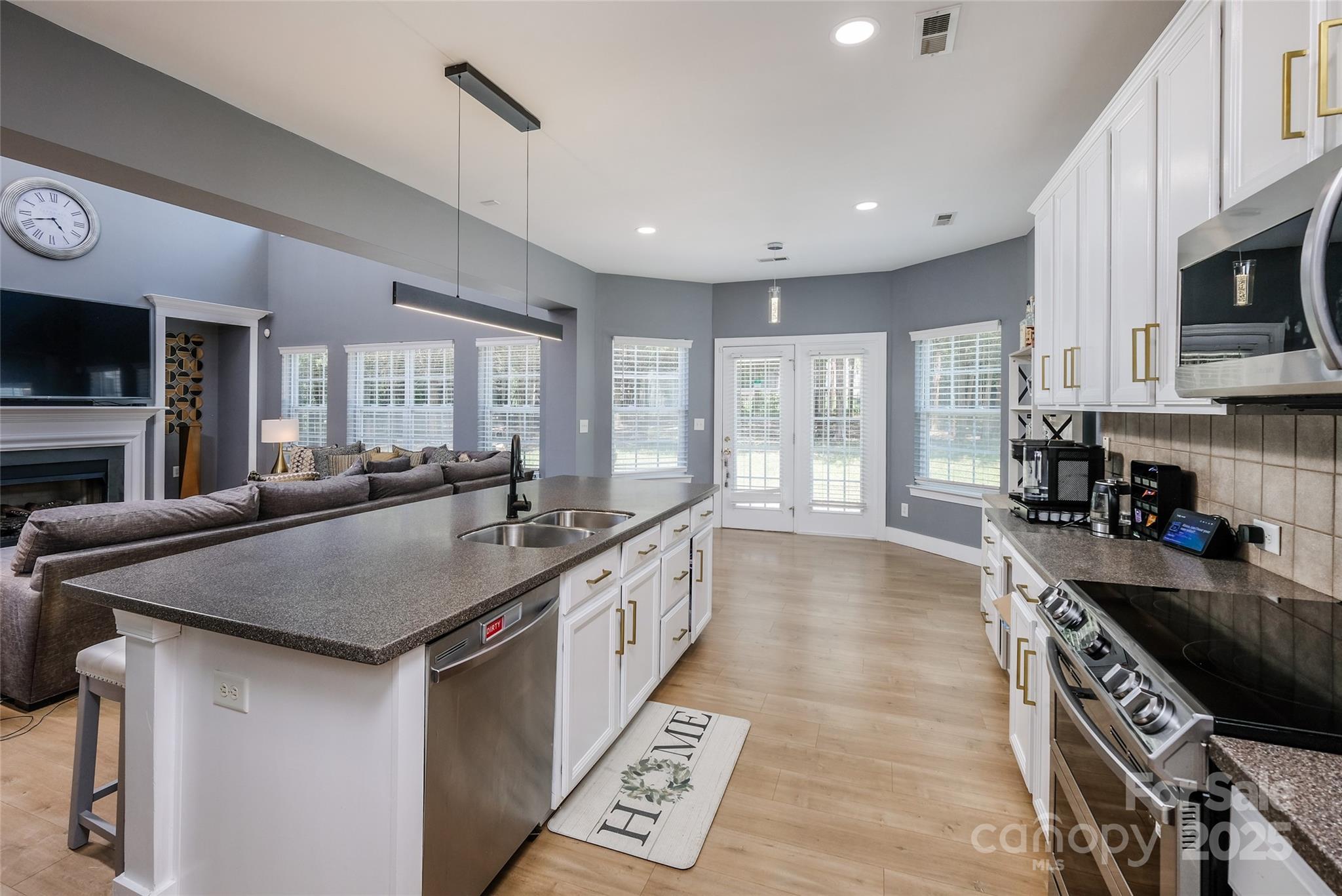 2002 Ledare Lane Unit: 70