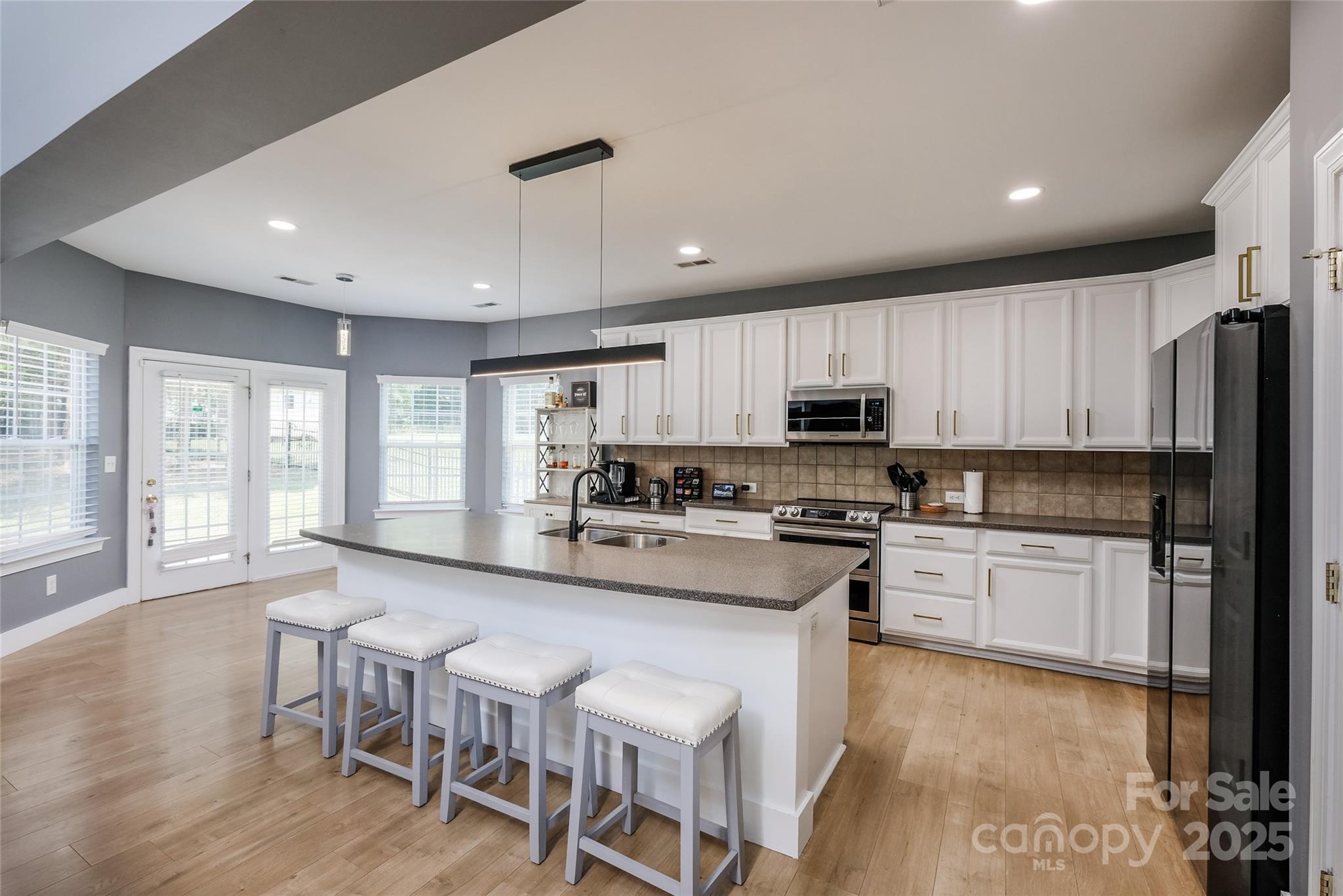 2002 Ledare Lane Unit: 70