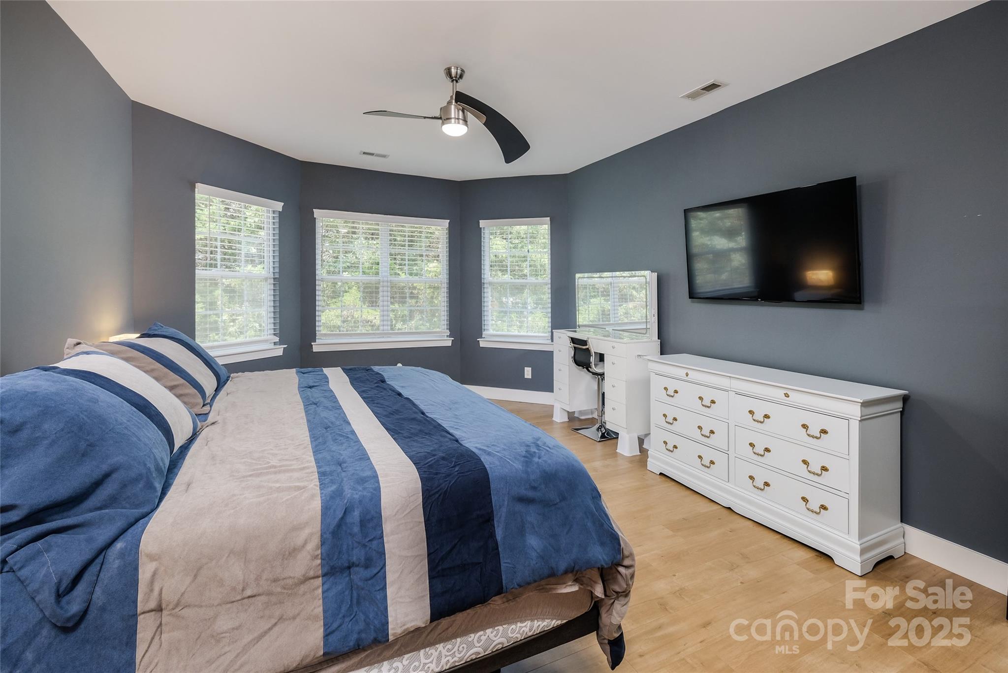 2002 Ledare Lane Unit: 70