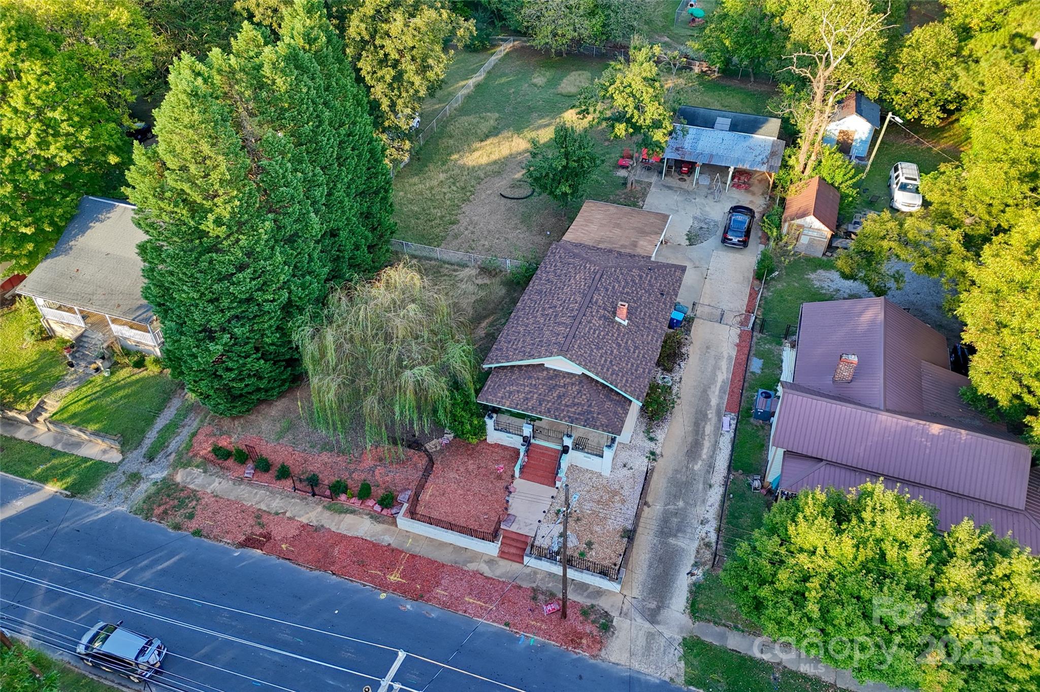720 E Council Street