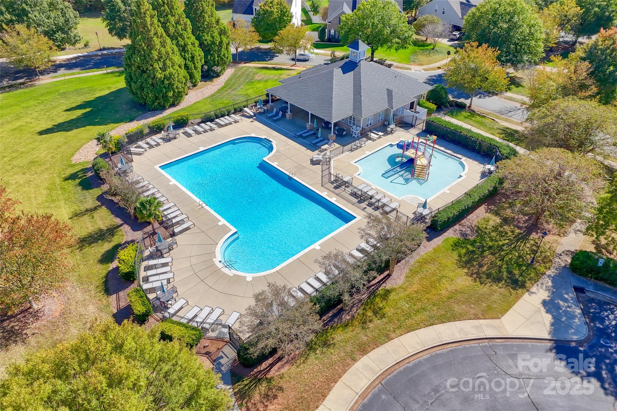 8236 Bridgegate Drive Unit: 326