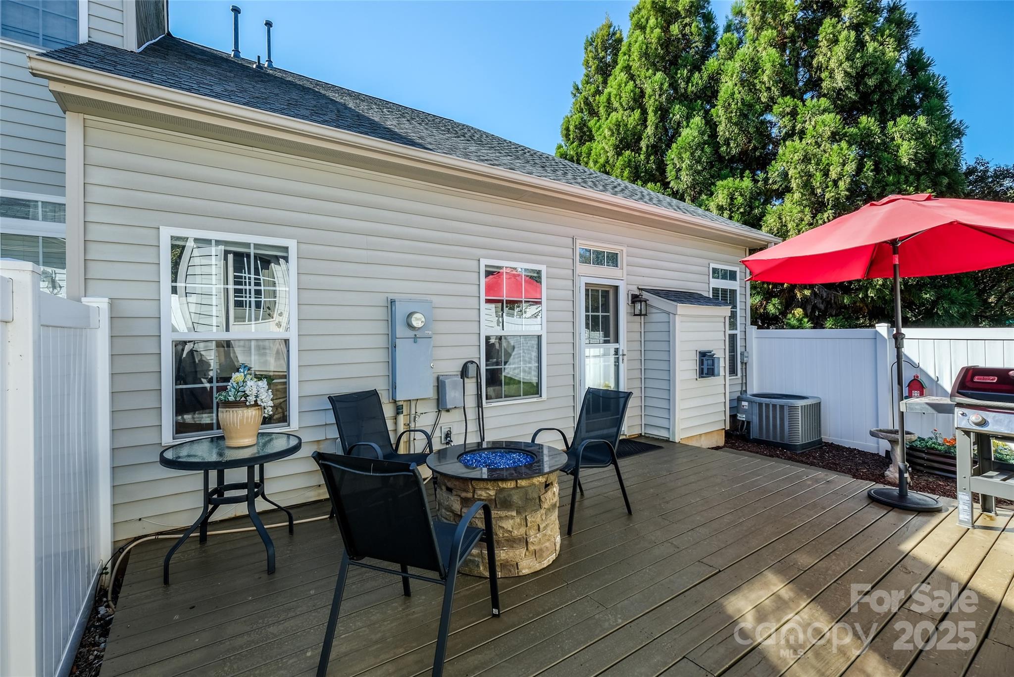 8236 Bridgegate Drive Unit: 326