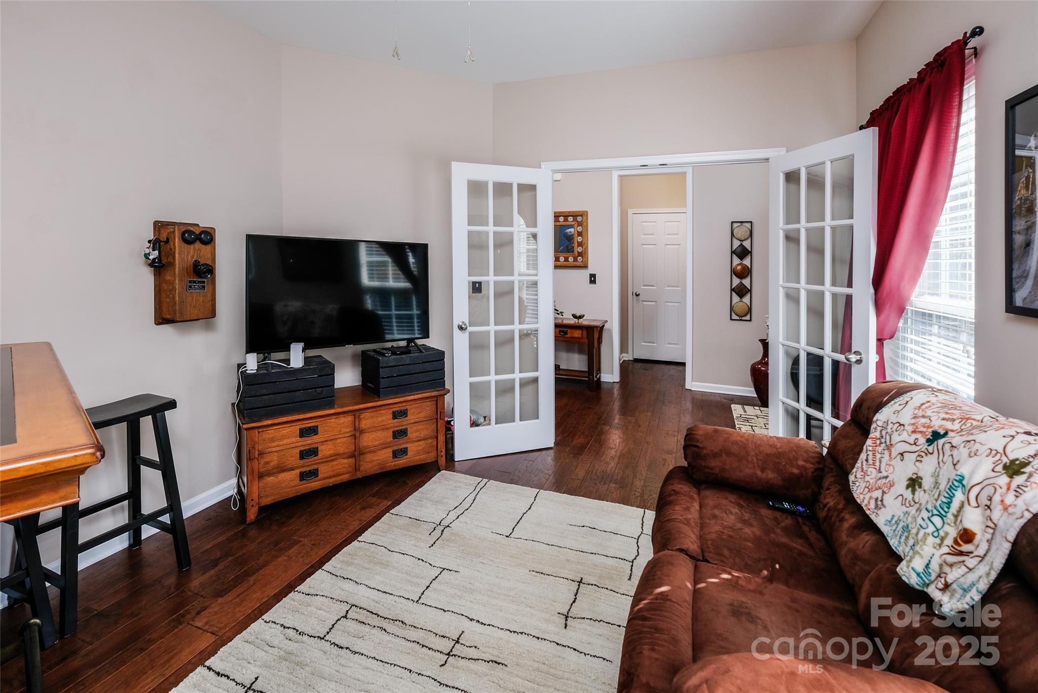 8236 Bridgegate Drive Unit: 326