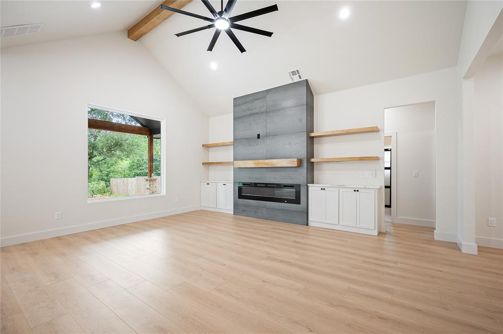 2705 NW 40th Street