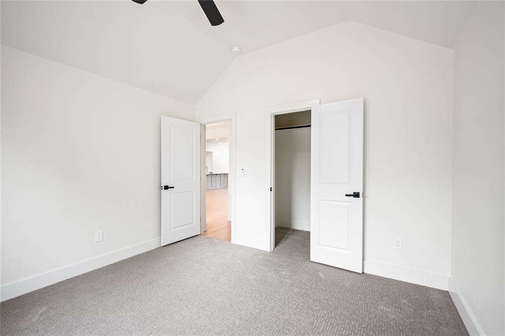 2705 NW 40th Street