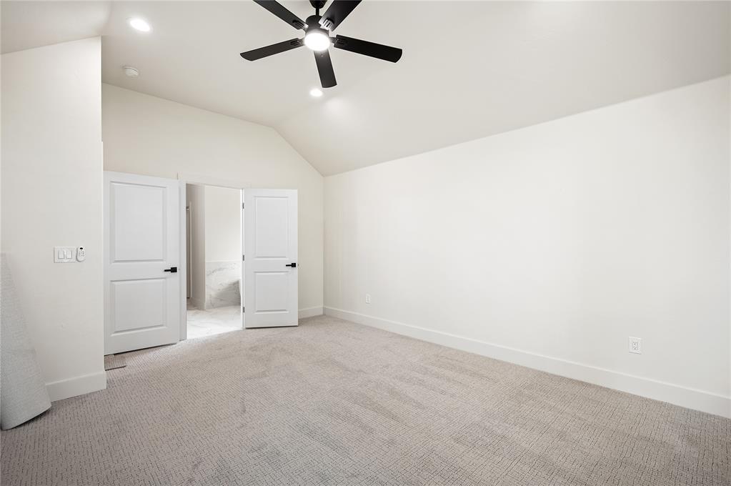 2705 NW 40th Street