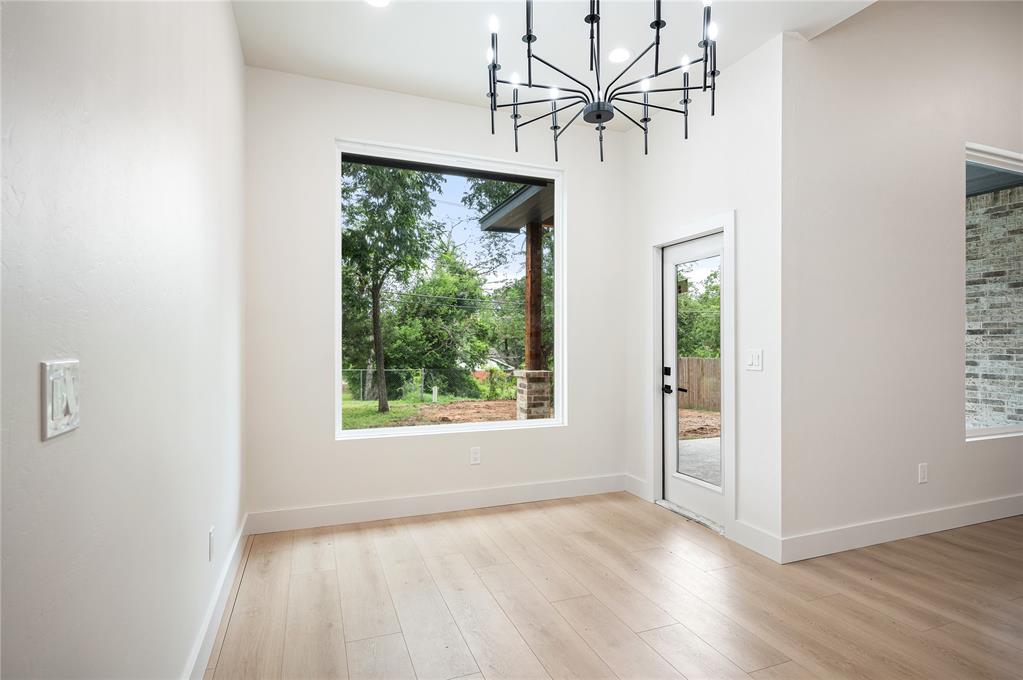 2705 NW 40th Street