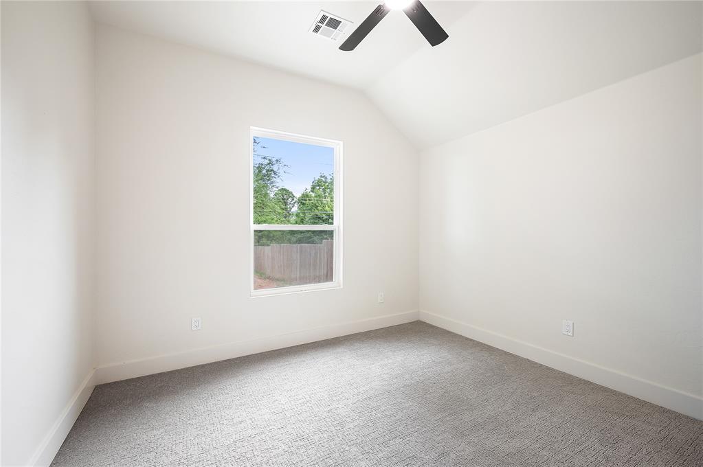 2705 NW 40th Street