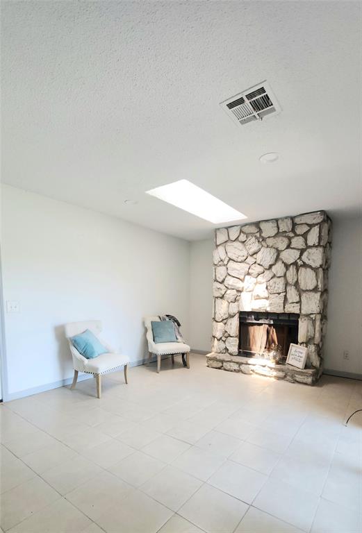 537 NW 114th Street