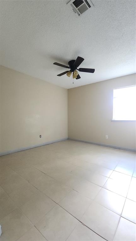537 NW 114th Street