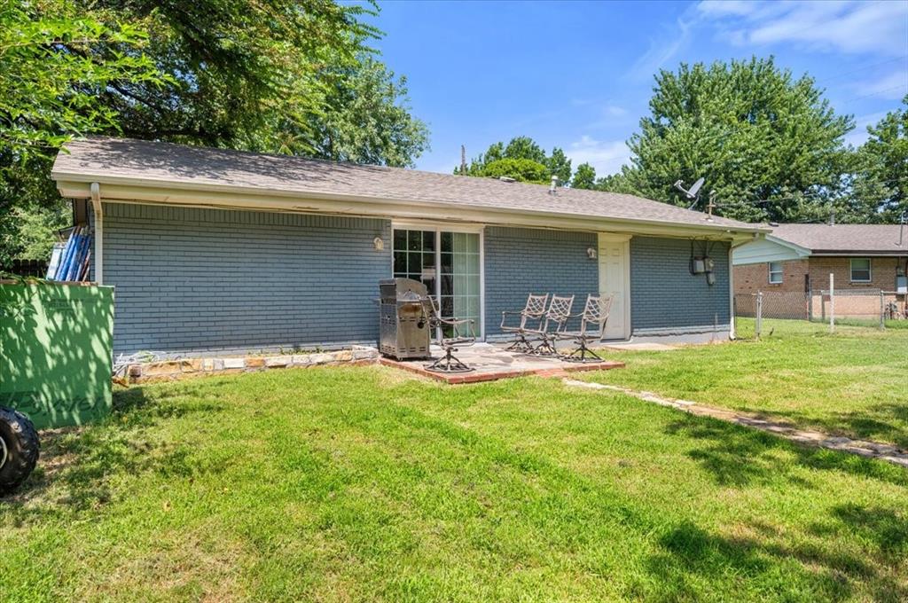 508 N Tompkins Drive