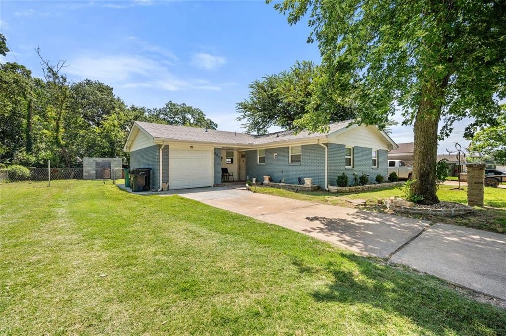 508 N Tompkins Drive