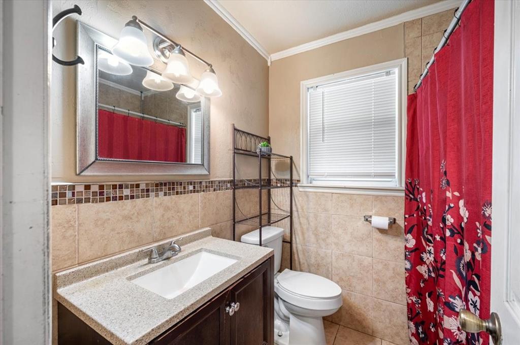 508 N Tompkins Drive