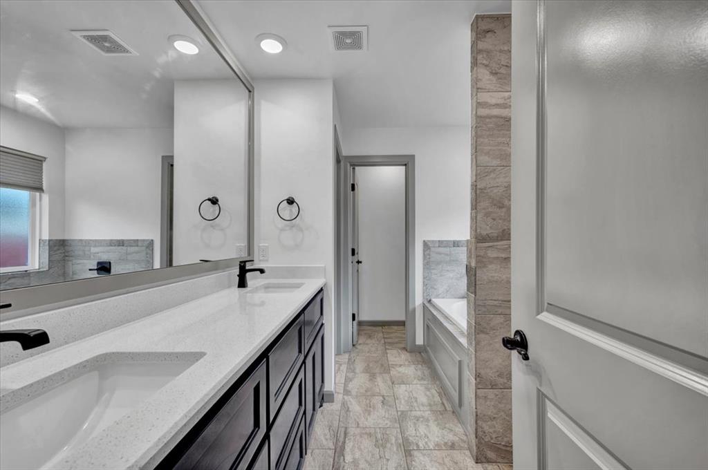 9120 NW 121st Street