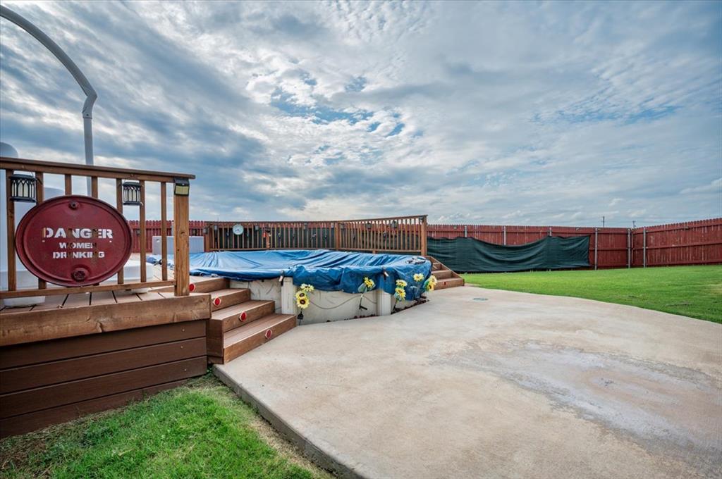 9120 NW 121st Street