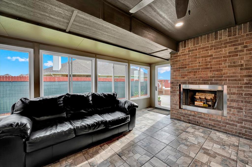 9120 NW 121st Street