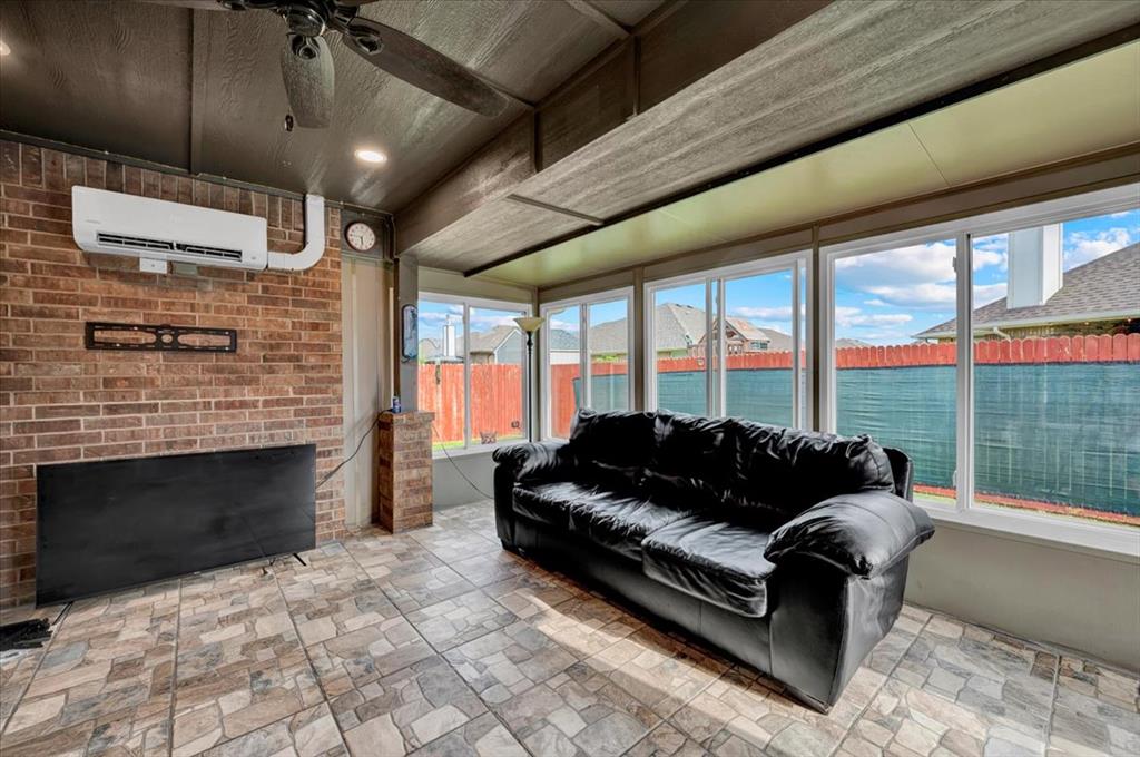 9120 NW 121st Street