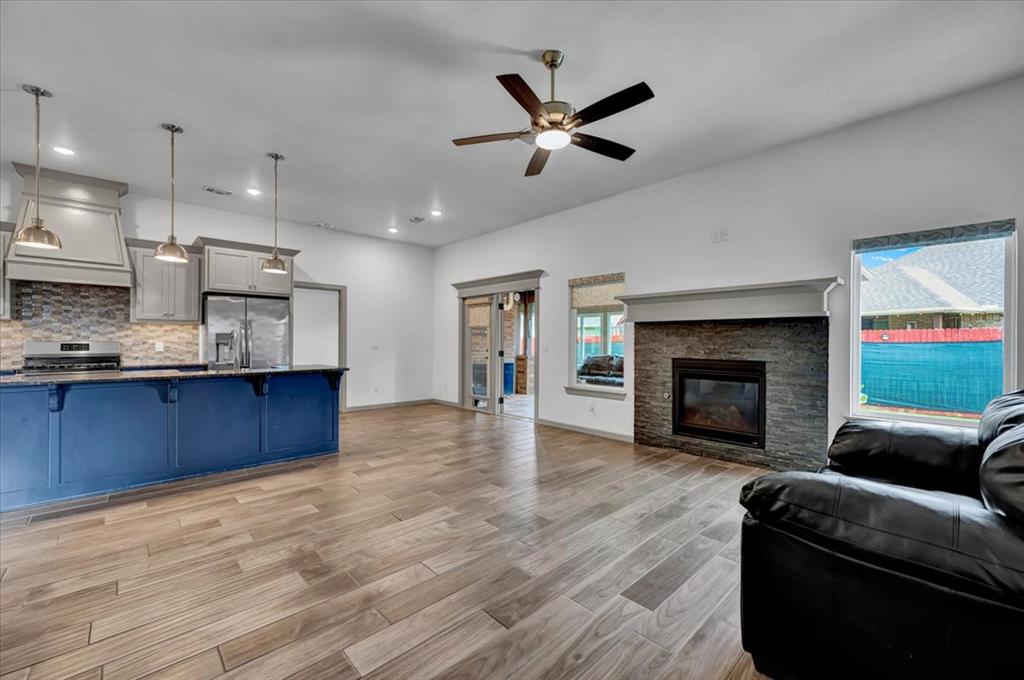 9120 NW 121st Street