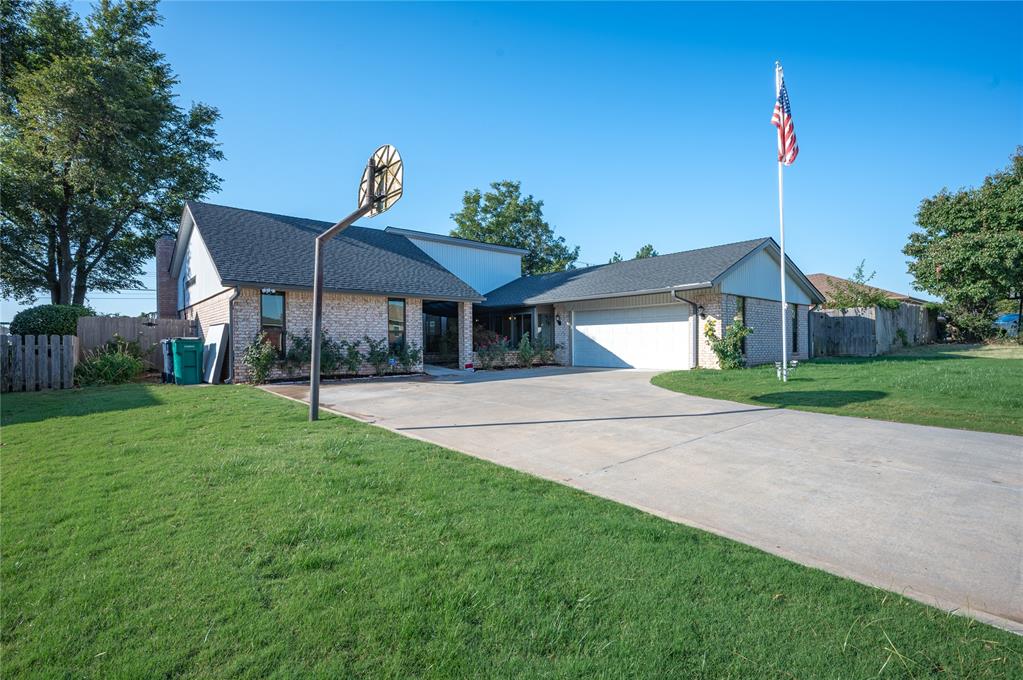 1008 SW 118th Place