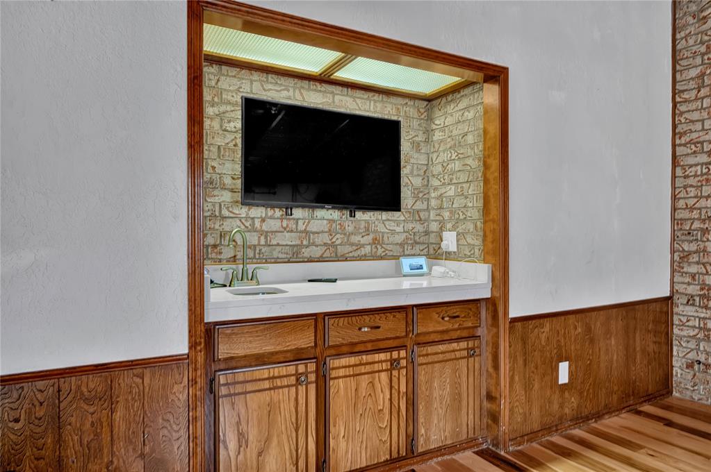 1008 SW 118th Place