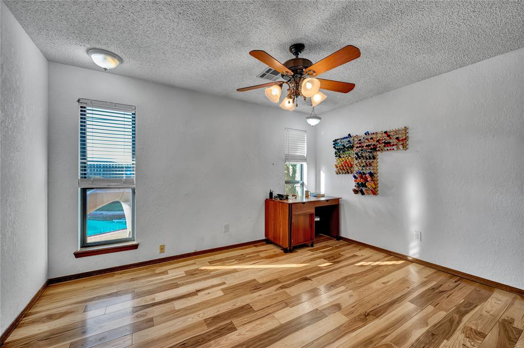 1008 SW 118th Place