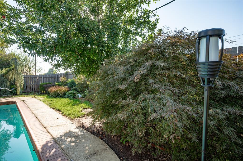 1008 SW 118th Place