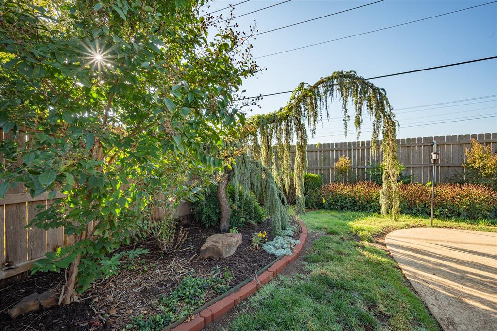 1008 SW 118th Place