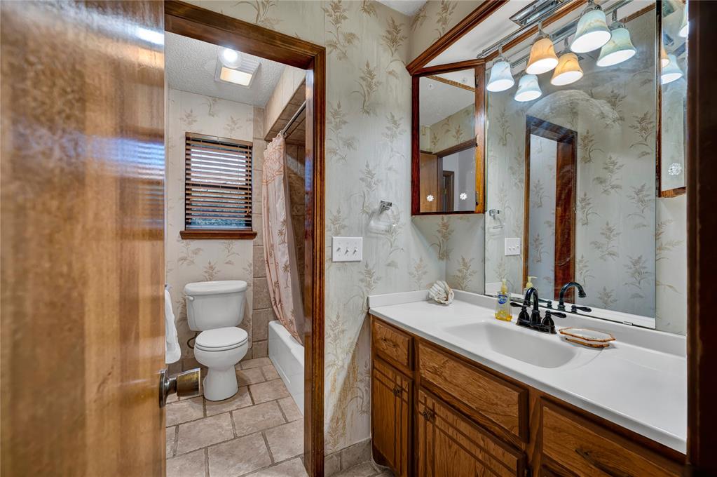 1008 SW 118th Place