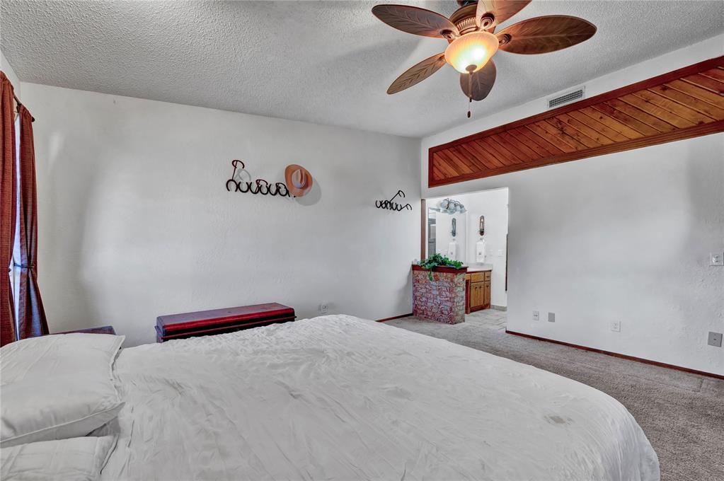 1008 SW 118th Place