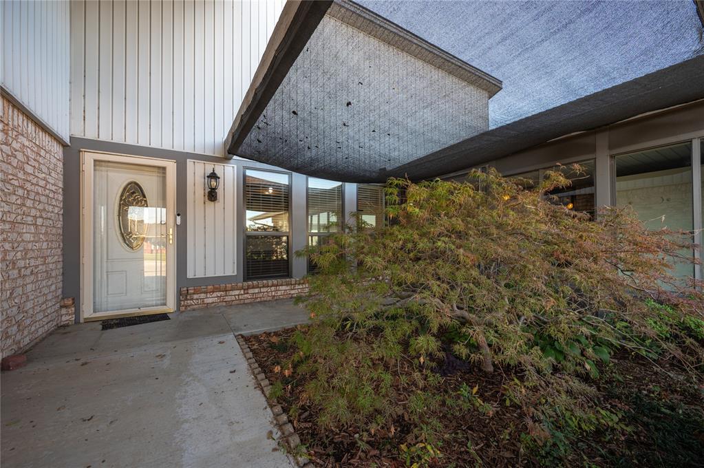 1008 SW 118th Place