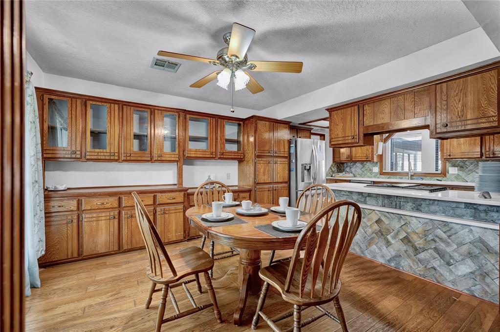 1008 SW 118th Place