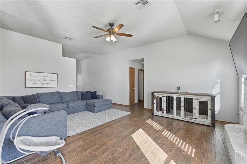 10304 Lighthouse Court