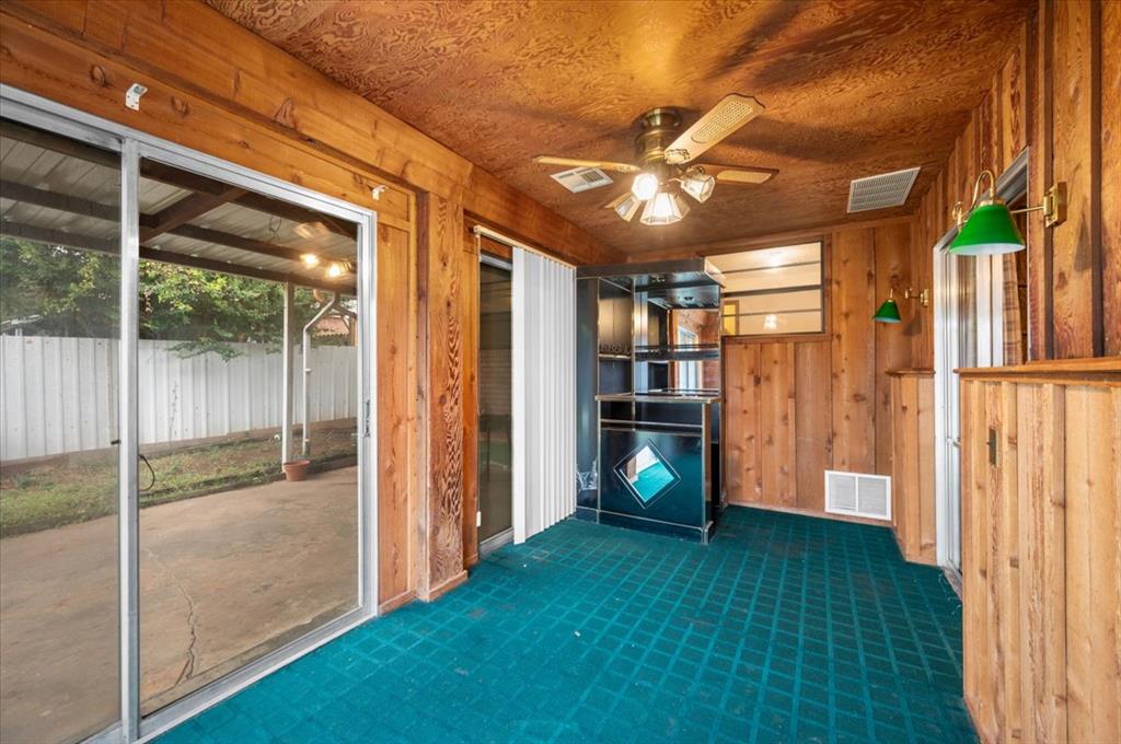 33 SW 54th Street