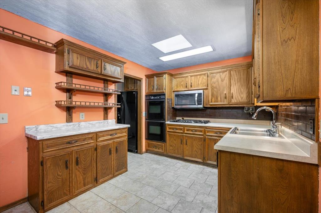 33 SW 54th Street