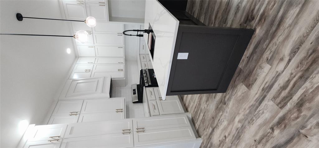 601 NW 95th Street