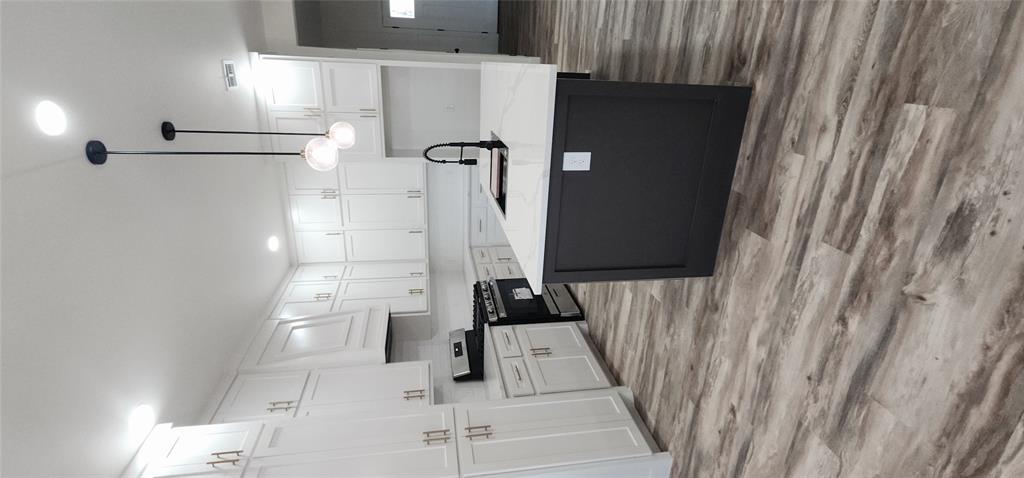 601 NW 95th Street